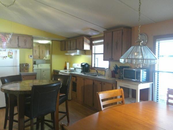 1987 FTWD Manufactured Home