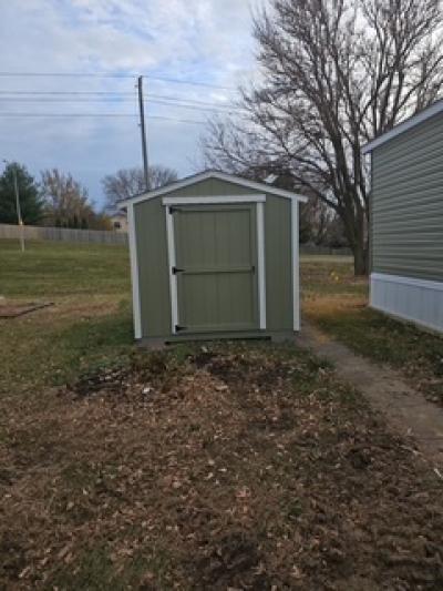 Photo 2 of 9 of home located at 10921 Whitmore Ct. #285 Omaha, NE 68142