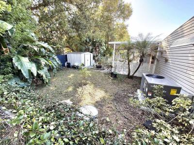 Photo 4 of 27 of home located at 7349 Ulmerton Rd. Largo, FL 33771
