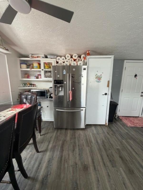 1986 Schult Manufactured Home