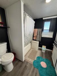 1986 Schult Manufactured Home