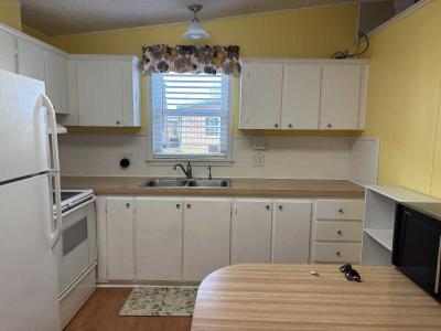 Photo 4 of 24 of home located at 4836 Lakeland Harbor Circle Lakeland, FL 33805