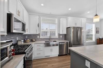 Photo 4 of 17 of home located at 15401 Williams St Sp#141 Encanto Tustin, CA 92780