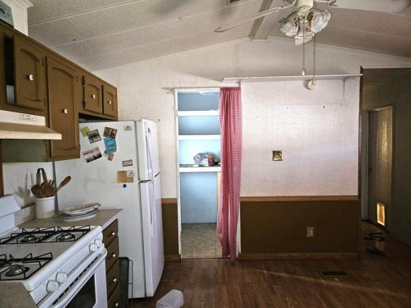 1984 Unknown Manufactured Home