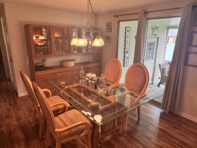 Photo 4 of 11 of home located at 66020 London Rd. Pinellas Park, FL 33782