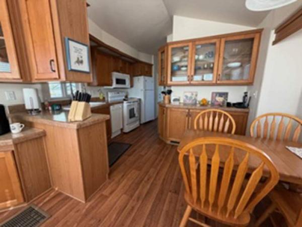 2009 Laurel Creek Manufactured Home