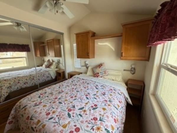 2009 Laurel Creek Manufactured Home