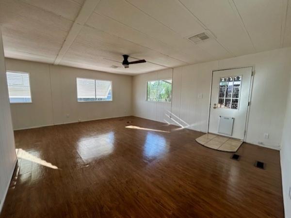 1982 Skyline Manufactured Home