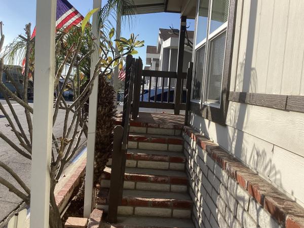 2005 Oak Manor OAK 9711 CT Mobile Home