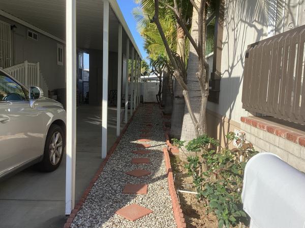 2005 Oak Manor OAK 9711 CT Mobile Home