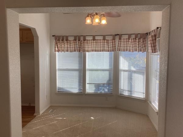 2005 Oak Manor OAK 9711 CT Mobile Home