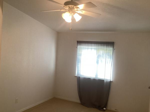 2005 Oak Manor OAK 9711 CT Mobile Home