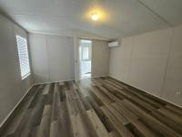 1993 west Manufactured Home