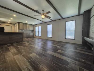 Photo 3 of 30 of home located at 204 Marie #Ma204 Conroe, TX 77301