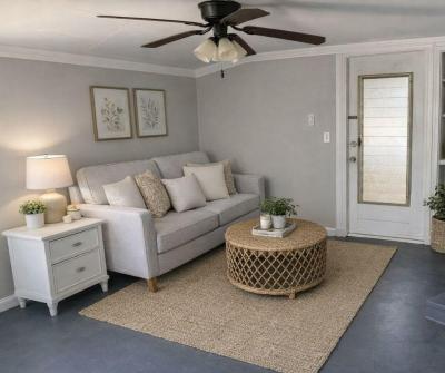 Photo 2 of 9 of home located at 14 Circle Dr Mount Dora, FL 32757