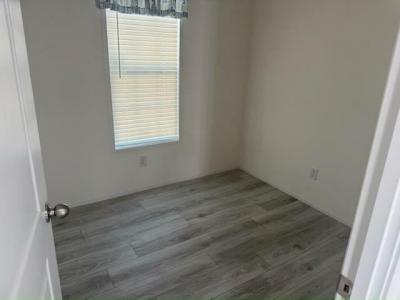 Photo 4 of 11 of home located at 925 Ponce De Leon Boulevard Lot 37 Brooksville, FL 34601