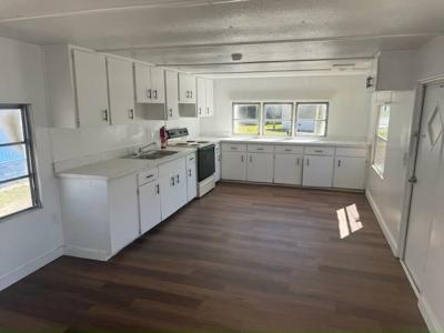 Mobile Home at 925 Ponce De Leon Boulevard Lot 11 Brooksville, FL 34601