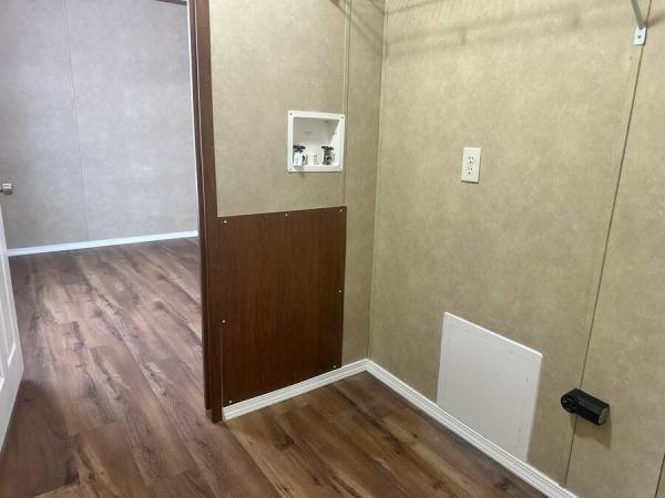 Photo 1 of 2 of home located at 105 Cherry Hill Dr. Flint, MI 48504