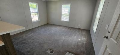 Photo 2 of 7 of home located at 318 Tulip Ln. Belleville, MI 48111