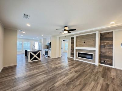 Photo 4 of 13 of home located at 1298 SE Hub Street Crystal River, FL 34429