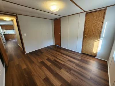 Photo 4 of 9 of home located at 491 Chapman Rd 121 Fountain Inn, SC 29644