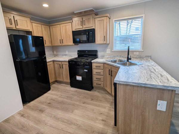 2025  Mobile Home For Sale