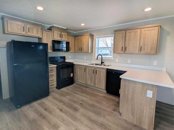 2025  Mobile Home For Sale