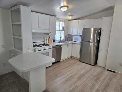 Photo 4 of 16 of home located at 19802 N. 32 St#157 Phoenix, AZ 85022