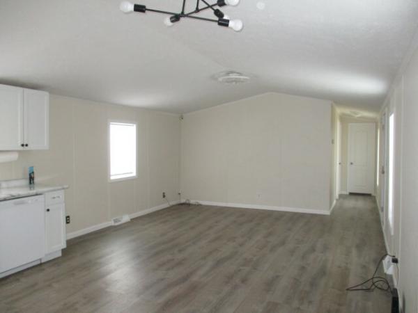 2001 Skyline Manufactured Home