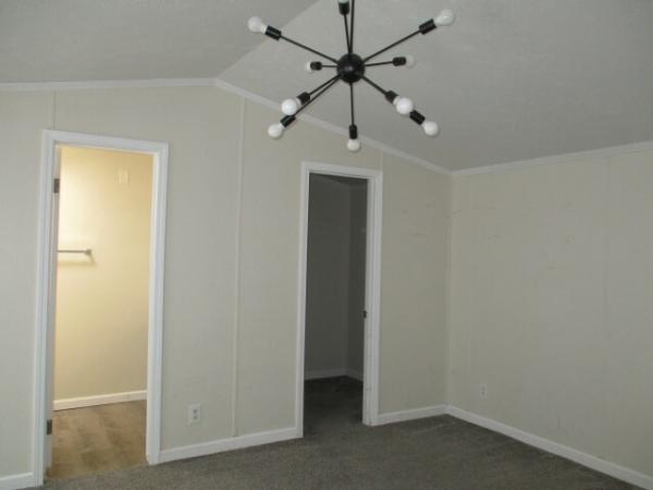 2001 Skyline Manufactured Home