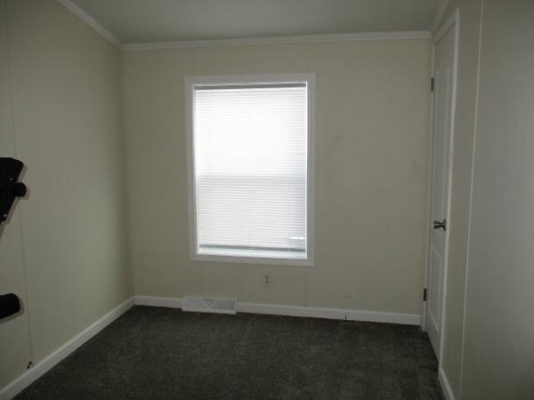 2001 Skyline Manufactured Home