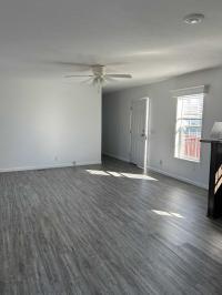 2018 Champion DD1672 CA1L Mobile Home