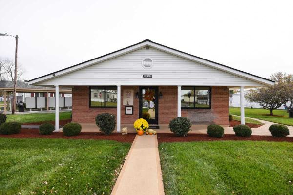 2018 Champion DD1672 CA1L Mobile Home