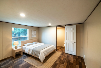 Photo 4 of 18 of home located at 405 Walleye Villa Kernersville, NC 27284