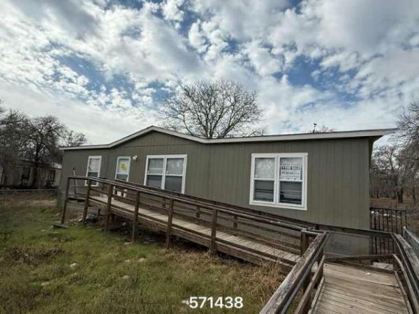 Photo 1 of 1 of home located at Texas New Mobile Homes 16640 S Us 281 #1 San Antonio, TX 78221