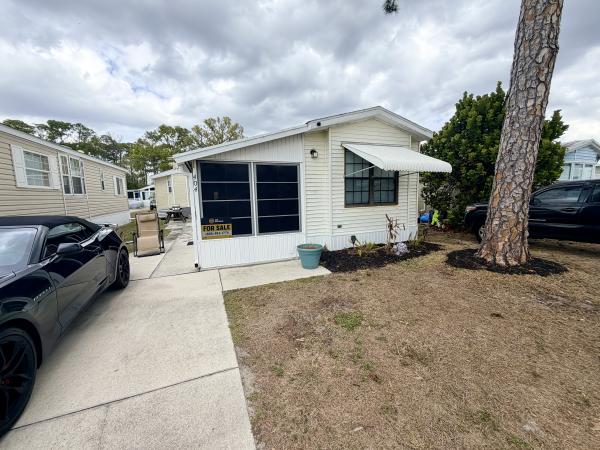 1987  Mobile Home For Sale