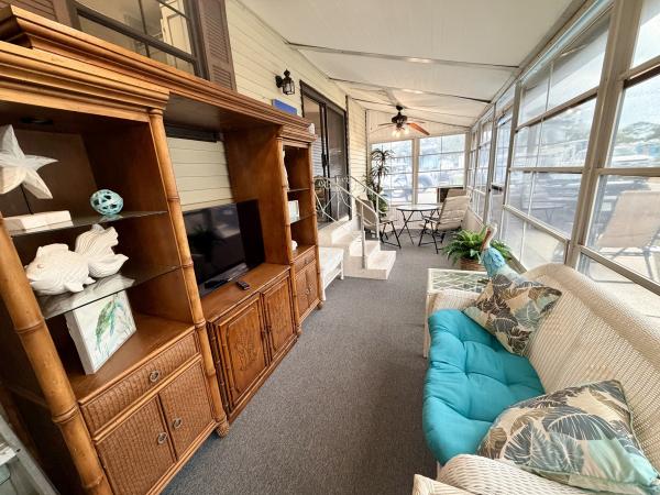1987 Mobile Home