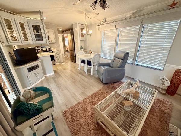 1987 Mobile Home