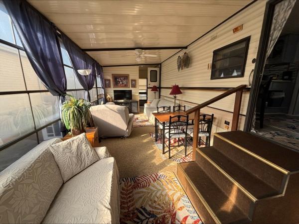 1988 Mobile Home