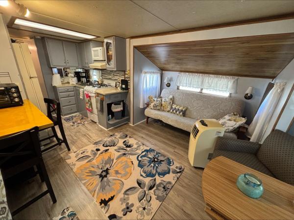 1988 Mobile Home
