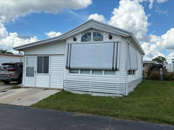1990 Fleetwood Mobile Home