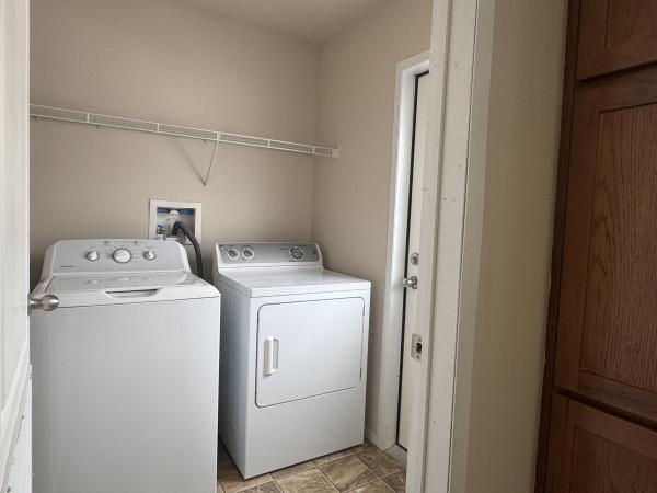 2012 Crest Mobile Home