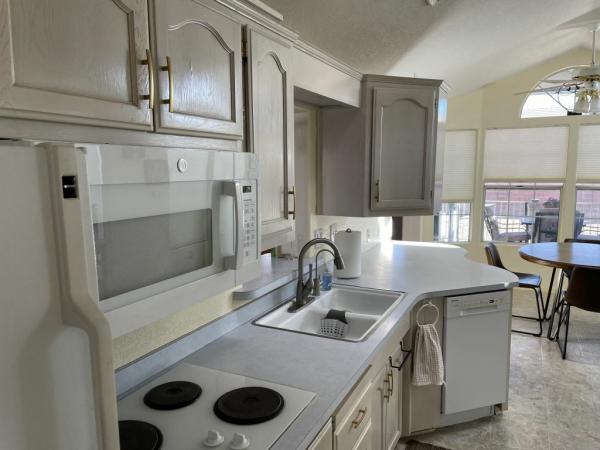 1995 Hallmark Alexandria Mobile Home