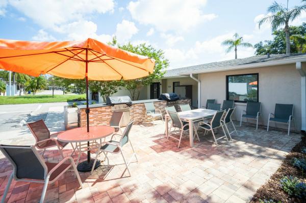 1988 Palm Harbor Manufactured Home