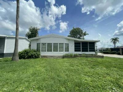 Mobile Home at 4717 10th Street East Lot #064 Bradenton, FL 34203