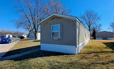 Photo 2 of 14 of home located at 582 Virginia Avenue Lynwood, IL 60411