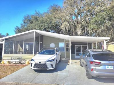 Photo 2 of 20 of home located at 6143 Twilight Dr Zephyrhills, FL 33540