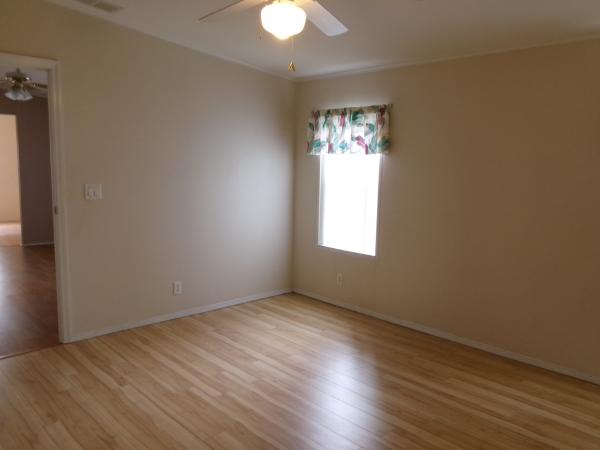 2000 Palm Harbor Mobile Home