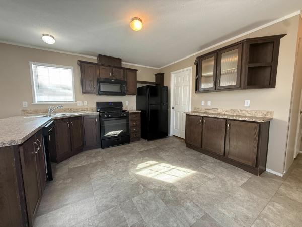 2018 Redman Advantage II  Home