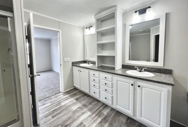 2017 Clayton Clayton Mobile Home